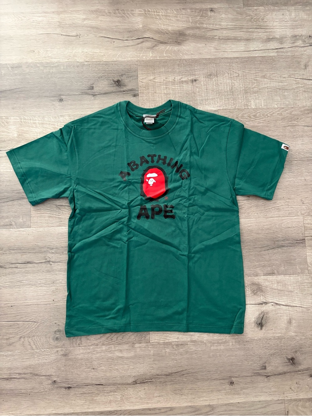 A Bathing Ape BAPE Logo Green T-Shirt Size Large